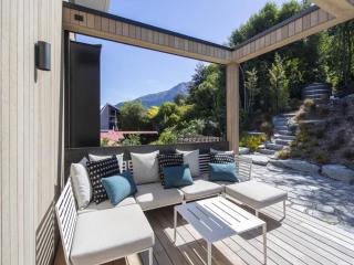 Lakeside on Park Street - Villa by MajorDomo - Queenstown - 1