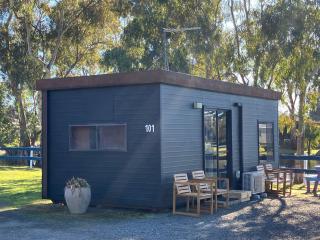 Backpacker, Worktime Accommodation at C & C - Stawell - 5