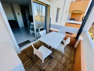 Appartement avec Piscine, Climatisation, et Parking à 2 Pas de la Plage - FR-1-723-133 - 2