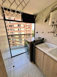 Luxurious & Rustic Medellín Apt - up to 10 people - Medellín - 7