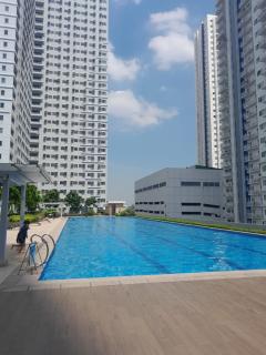 An Ying Staycation at the Grass Residences - Manila - 1
