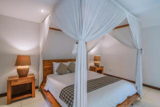 Villa Amore - Elegant 4-br Villa close to the beach - Canggu - 1