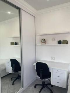 Gifty Surprize Airbnb - 4