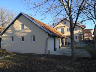 Cozy apartment for short term rent. - 9