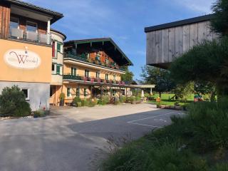 Gasthof Wiesenhof - Strobl - 0
