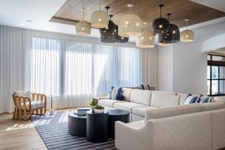 Delta Hotels by Marriott Jacksonville Deerwood - Jacksonville - 1