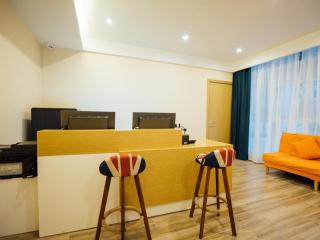 ZMAX Hotels Wuhan East Lake - Wuhan - 1