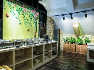 Yiwu Jane Eyre Love Nest Hotel - Yiwu - 8