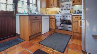 Keepers Cottage - 3