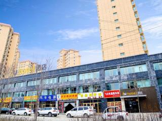 IU Hotel Dingxi Tongwei Center - - 0