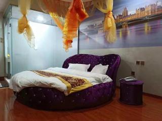 Super 8 Hotel Dingzhou Chongwen Street - 2