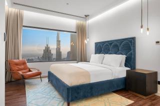 Burj Khalifa & Downtown Views - 3BR Family Retreat Near Dubai Mall - 7