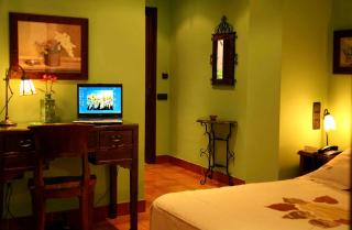 Hotel Baviera - Linares - 1