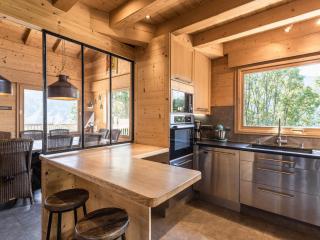 Chalet 4*, 5 chambres, hammam, cheminée, garage, WIFI, 10 personnes - FR-1-304-140 - La Clusaz - 8