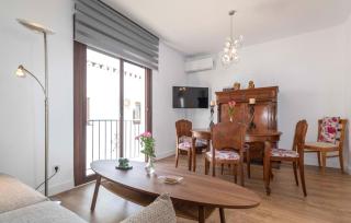 Awesome Apartment In Nerja With Wifi - Nerja - 1