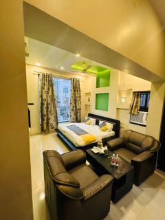 HOTEL DEVA INN - Varanasi - 8