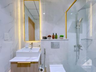 Luxury 1B with balcony in Blue Wave Tower Dubai - Dubai - 2