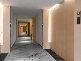 Lavande Hotel Duyun Dashizi Wenfeng Park - 4