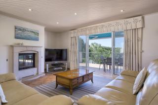 Extravagant Vale Do Lobo Villa 5 Bedrooms Villa Bispo Deluxe Great Pool Area Short Drive To Centre - 1