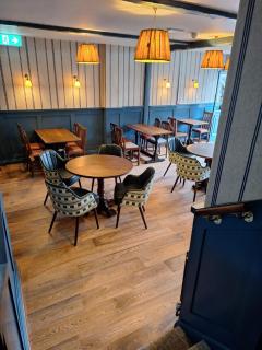 George Hotel & Granary - 5