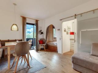 Charming Apartment in Jochberg with Balcony - 9