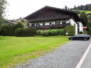 Charming Apartment in Jochberg with Balcony - Jochberg - 4