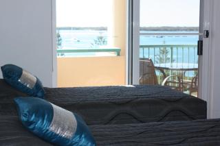 Royal Pacific Resort - Gold Coast - 6