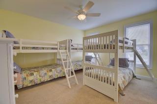 Southern Charm of Holden Beach - Holden Beach - 4