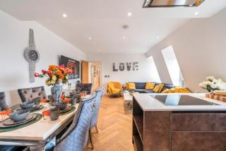 Spectacular 2-Bedroom Penthouse in Marble Arch 75 - Londra - 7