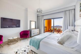 Fairmont North 2BR Full Sea View - Dubai - 4