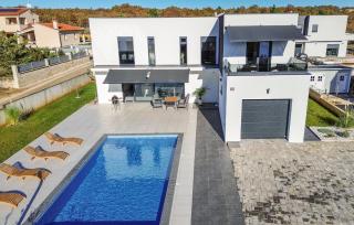 Awesome Home In Vodnjan With Wi-Fi - Vodnjan - 4