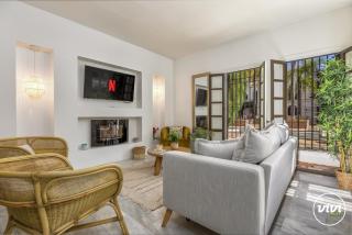 ViVi Homes - Casa Nobu Pool, Garden, Patio & Beach - 2