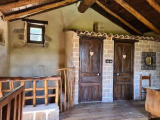 BERGERIE DE 1770 AVEC PISCINE - 2