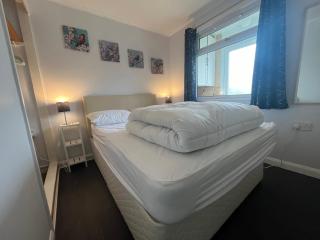 Macs Shack, California Sands, Scratby - Two bed chalet, sleeps 5, pet friendly, FREE pool passes plus linen and towels included - Great Yarmouth - 6