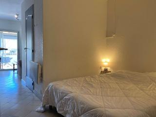 Charmant T1 avec Terrasse, Véranda et Climatisation à Balaruc-les-Bains, Exposé Sud, 2 Étoiles - FR-1-553-5 - 9