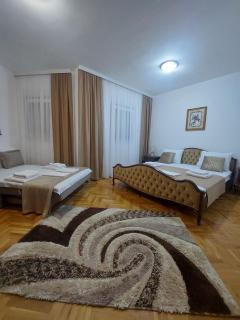 Jana apartments 2 - Tivat - 0