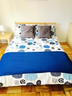 Stylish Montreal Apartment: Comfortable Stay in the Golden Square Mile - Montreal - 9