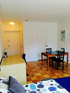 Stylish Montreal Apartment: Comfortable Stay in the Golden Square Mile - Montreal - 8