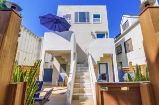 Contempo Coastal - San Diego - 4