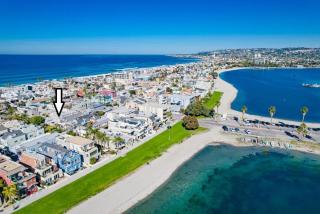 Contempo Coastal - San Diego - 6