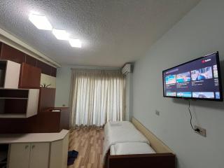 Rolling Apartment Tirana - Near Blloku - Tirana - 9