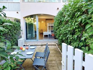 Jardin, terrasse, climatisation, à 5 minutes à pied des plages, commerces et animations - Saint-Mandrier-sur-Mer - 0