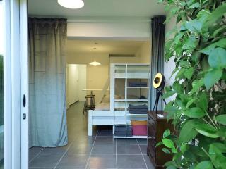 Jardin, terrasse, climatisation, à 5 minutes à pied des plages, commerces et animations - Saint-Mandrier-sur-Mer - 9