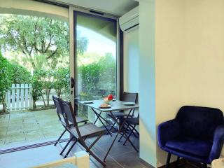 Jardin, terrasse, climatisation, à 5 minutes à pied des plages, commerces et animations - Saint-Mandrier-sur-Mer - 7