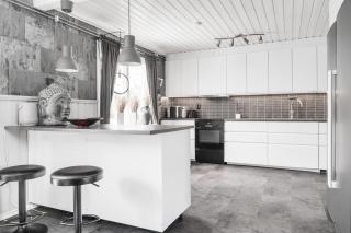 Guestly Homes - 4BR Cozy House near windfarm - Piteå - 9
