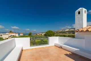 Villa Zephyros, 7 minute walk to Eglina Beach - 1