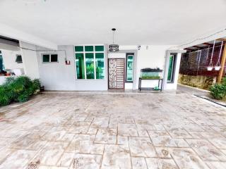 Puteri Homestay Sg Petani - Sungai Petani - 1