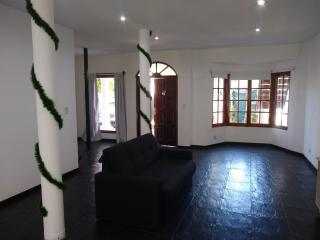 Excelente Casa Amplia Completa Privada con Jardin y Parrilla - Tigre - 9