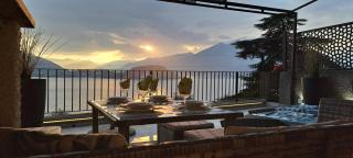 Dream lake PANORAMA, garage in the center of Varenna - Varenna - 4