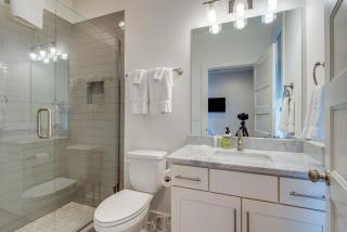 10 Percent OFF New Home Downtown Sleeps 8 - Nashville - 6